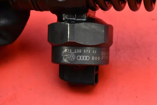 Insprutningspump OEM 038130073AA för VW Passat B5 1.9 TDI image 7