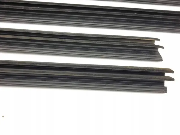 OEM AMD177797 voorportier raamrubber - Gebruikt image 4
