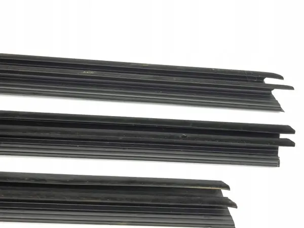 OEM AMD177797 voorportier raamrubber - Gebruikt image 5