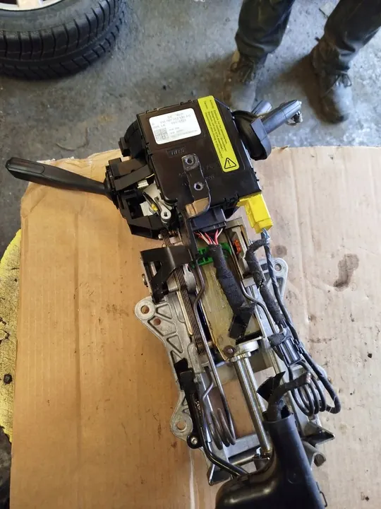 Ontstekingsschakelaar VW Golf 5 V Audi A3 8P Skoda Octavia 2 image 3