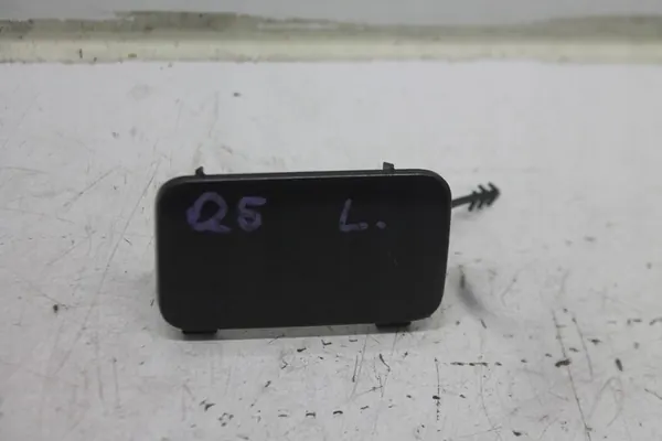 Tapa Gancho Remolque Trasera Audi image 2