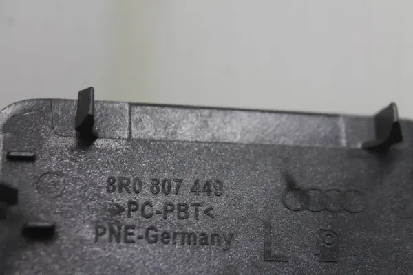 Tapa Gancho Remolque Trasera Audi image 4