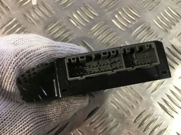 KIA Sorento Nyckelfri Startmodul OEM 954802P500 image 3