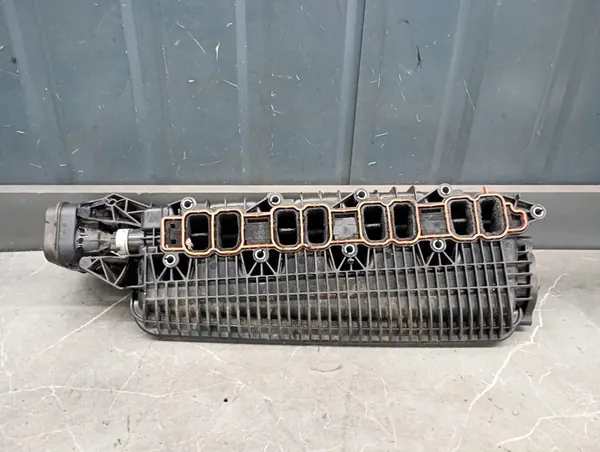 Coletor de admissão VW AUDI Q7 SQ7 A8 4.0 TDI 057129712AL image 7