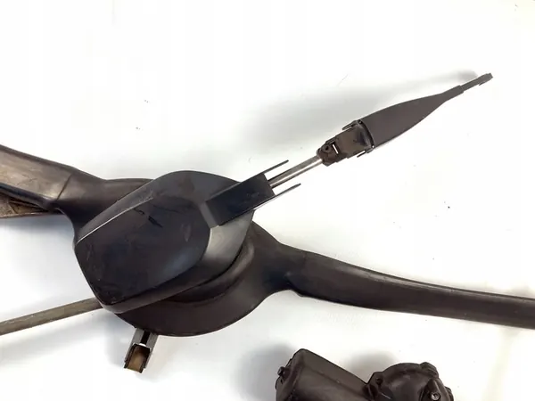 Etupyyhkijän moottorimekanismi Mercedes W124 - Täydellinen image 2