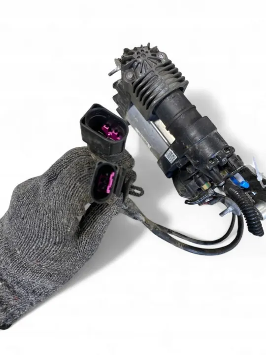 Porsche Cayenne 2014 Luchtveringcompressor OEM 7P0616006H image 8