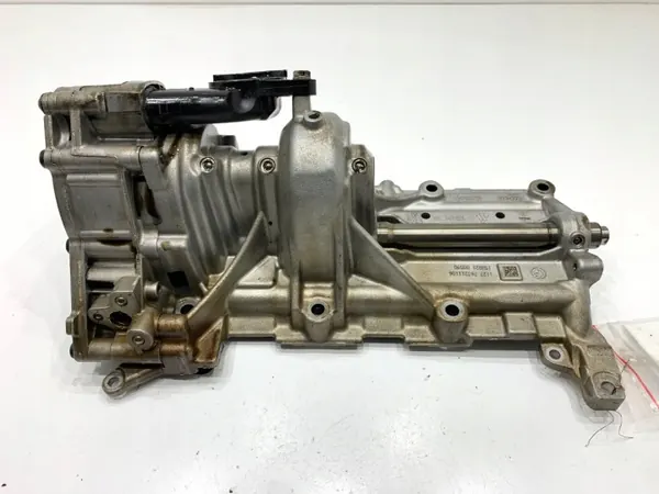 Pompe à huile OEM 7632111 pour BMW F30 2.0 245CH 2011-2018 image 2