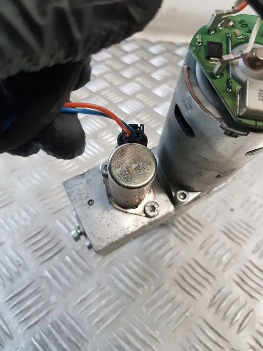 Pompe de Toit Hydraulique Opel Tigra B 93162375 image 9