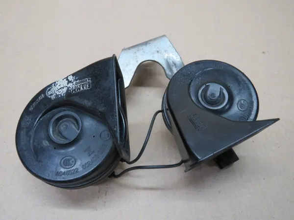 Klaxon OEM 20857424 pour Opel Insignia A - Occasion image 3