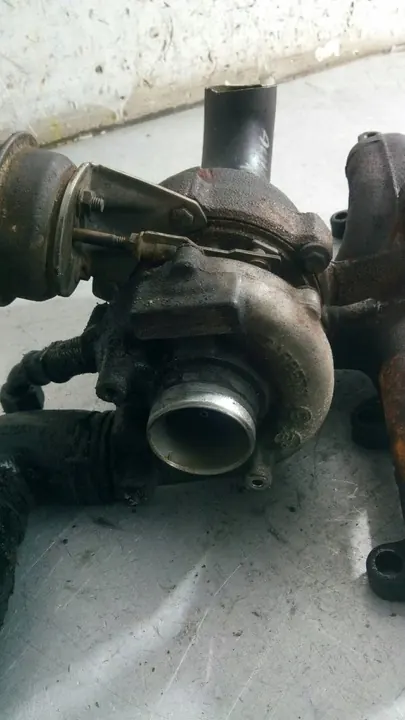 VW SHARAN 1.9 TDI Turboaggregat 038253019N image 2