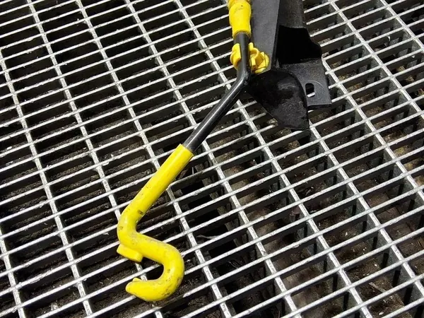 Suporte do capô SEAT ARONA 2023 6F9805706B image 6