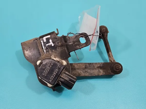 Sensor de nível Xenon Lexus IS III 14-25 A032826-2 image 2