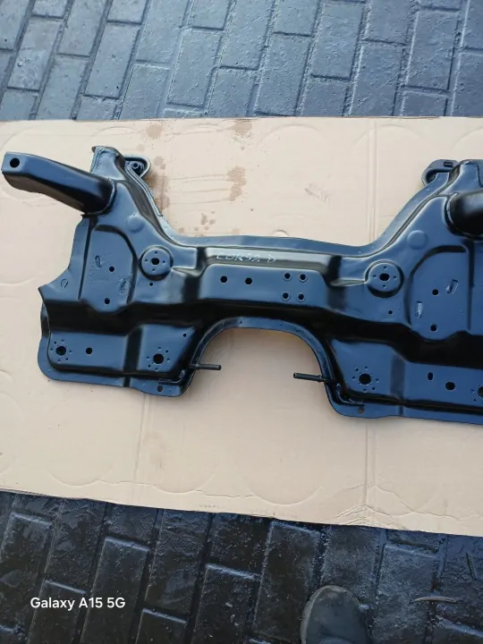 Vorderer Träger OEM SANKI ŁAWA TRAWERS BELKA PRZÓD Opel image 3