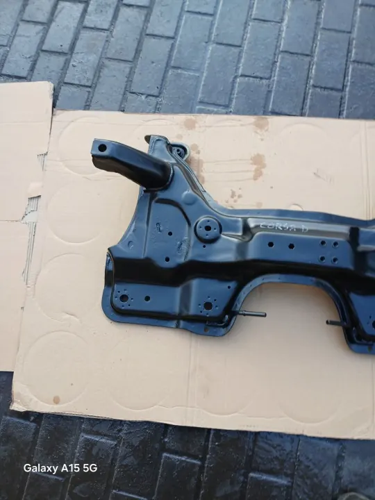 Vorderer Träger OEM SANKI ŁAWA TRAWERS BELKA PRZÓD Opel image 4
