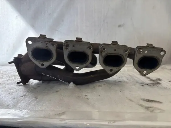 Vasen pakoputken keräin OEM 94811112921 Porsche image 3