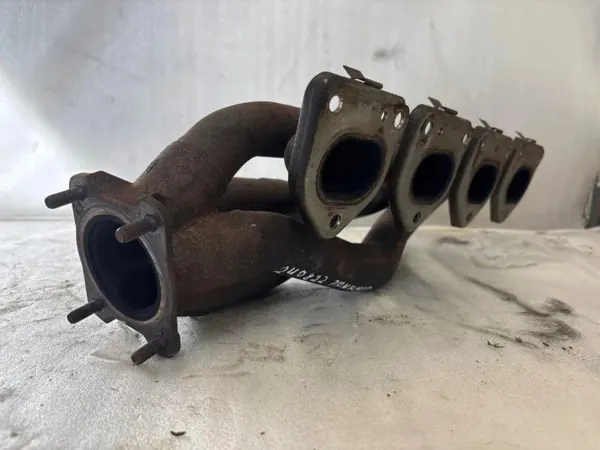 Vasen pakoputken keräin OEM 94811112921 Porsche image 4