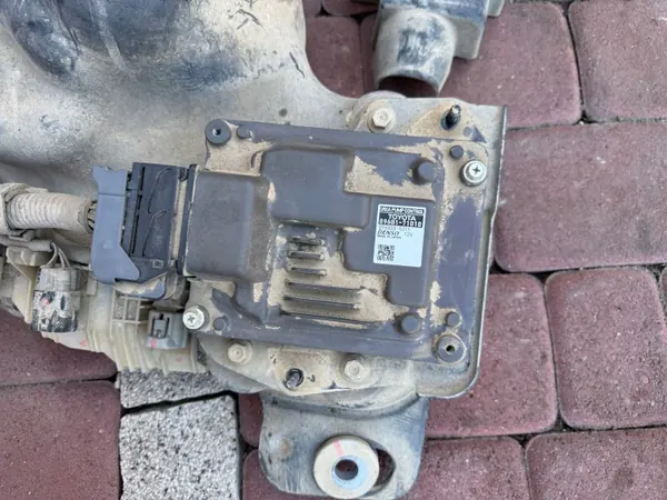 Toyota AdBlue-pomp OEM 77871-0K010-B voor Hilux VIII image 9