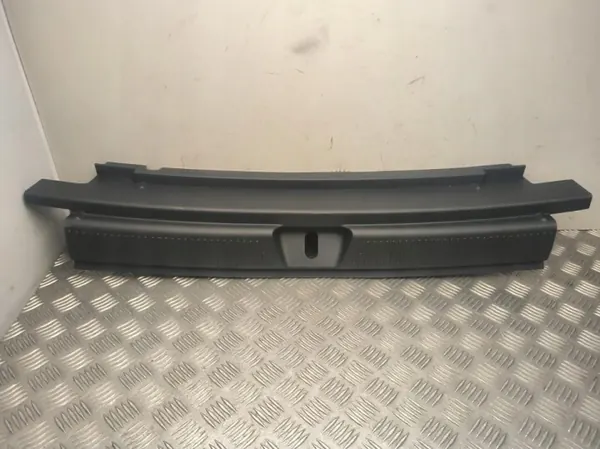 Panneau de serrure coffre MG4 Trophy OEM EH32X143115 image 2