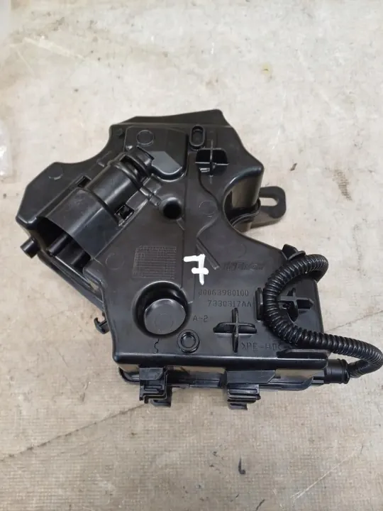 Réservoir liquide FAP/DPF OEM 1610115580 pour C4 Picasso II image 2