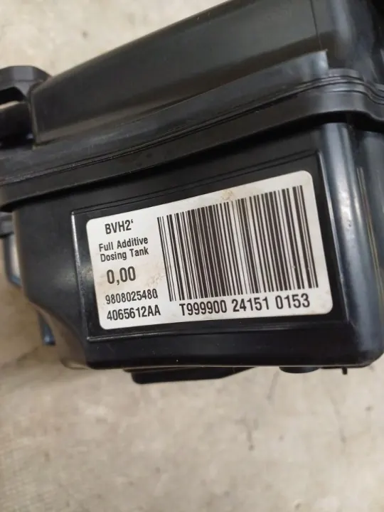 Réservoir liquide FAP/DPF OEM 1610115580 pour C4 Picasso II image 5