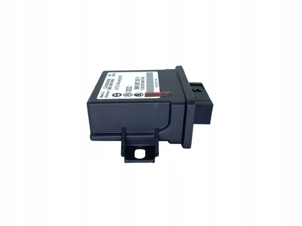 Módulo de luces Volkswagen Tiguan OEM 5WK50466 image 9