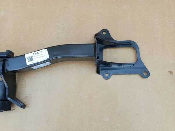 TESLA MODEL 3 Barra de Reboque 1670111-00-C image 6