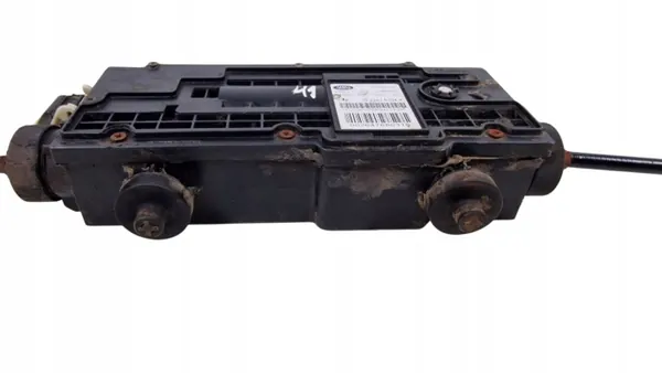 Land Rover sähköinen käsimäntäjarru OEM SNF500120 image 5
