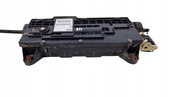 Land Rover sähköinen käsimäntäjarru OEM SNF500120 image 6