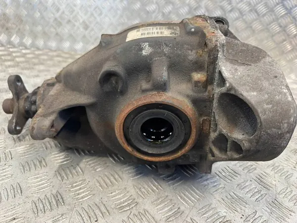 BMW 2 F22 2013-2021 2.0d Différentiel Arrière 3.08 image 4