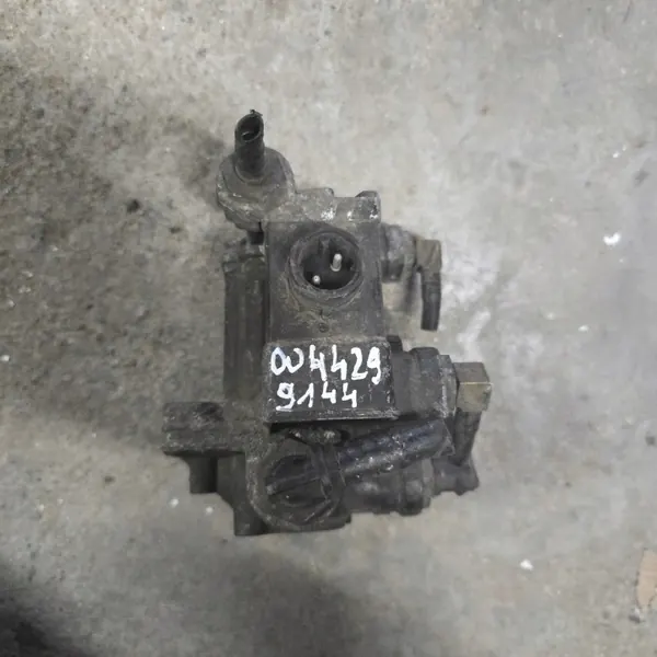 Remdrukbegrenzingsklep Actros MP2 MP3 Axor Atego 0044299144 image 5