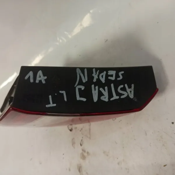 VÄNSTER BAKLYKT OPEL ASTRA J IV SEDAN 25870193 image 4