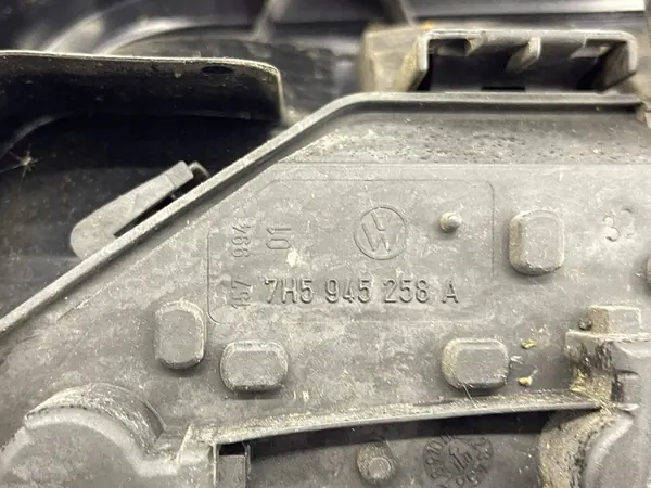 Luz Trasera Derecha VW Transporter T5 Lift 7H5945258A image 3