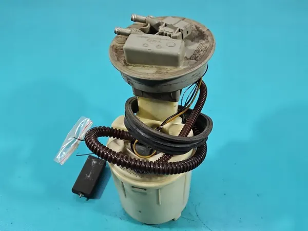 Brandstofpomp Drijver OEM 6U0919051F voor Skoda Felicia 1.3 MPI image 3