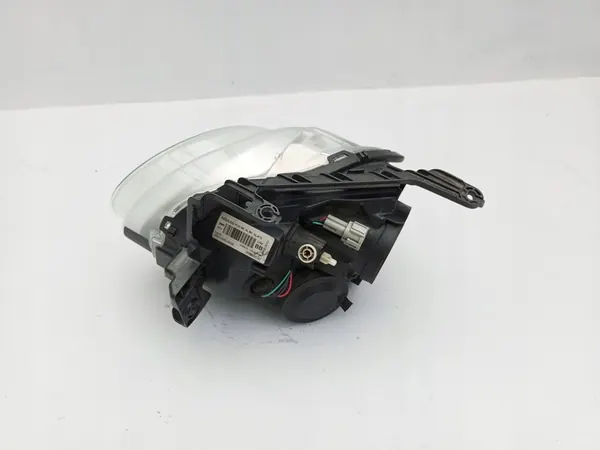 Oikea Etuvalaisin Nissan Juke I 1 Lift 26010BV90B image 7