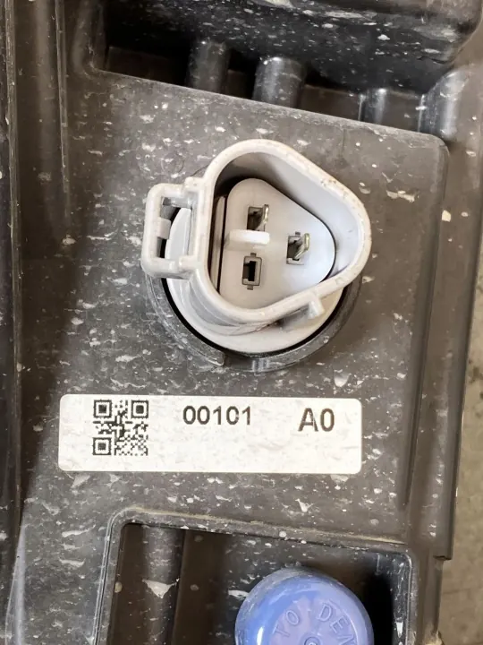 Suzuki Vitara Tagfahrlicht OEM 00101 gebraucht image 5