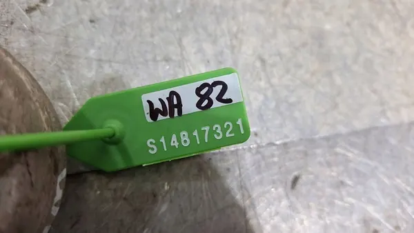 Braccio di Controllo Superiore Destro Audi S5 A5 A4 Q5 8K0407506B image 9