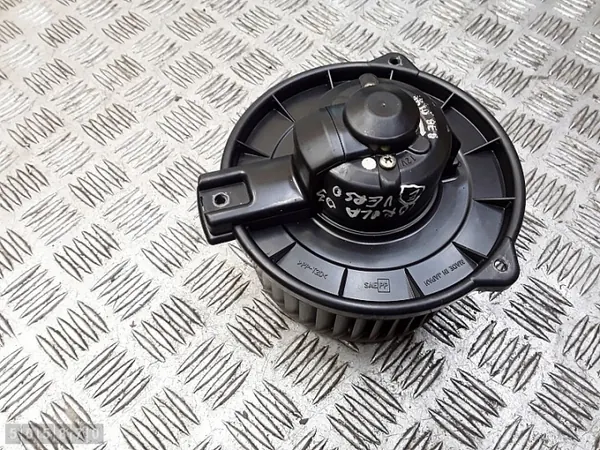 Ventilador motor calefacción Toyota OEM 194000 image 2
