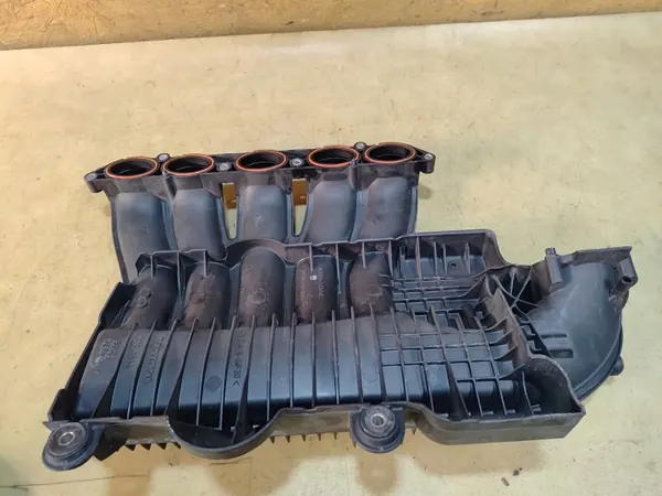 Colector de admisión Volvo S40 II V50 2.4 B OEM 30646518 image 4