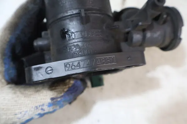 Volvo S40 V50 2.0 D Gasklep 9647474880 image 4