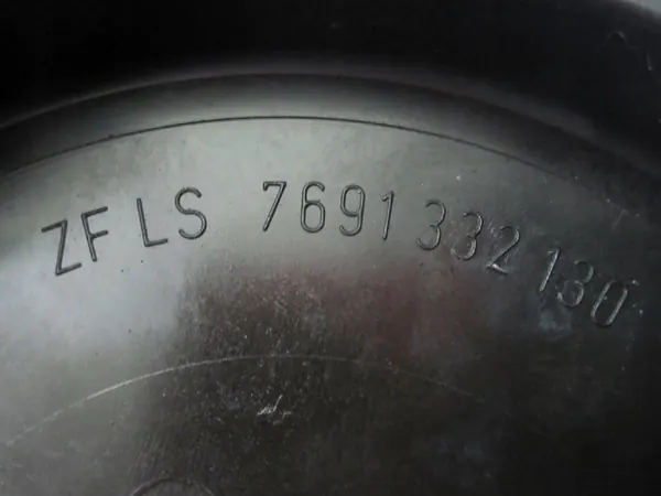 Bomba de direção assistida MERCEDES E 1.8 0034664201 image 9