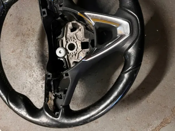 Volant Cuir Opel Astra K V OEM 39018003 image 3