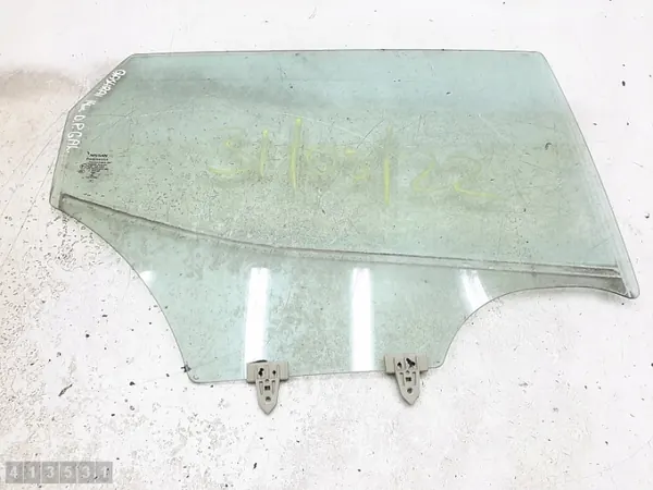 Nissan Qashqai deurruit OEM e143r001583 - Gebruikt image 2