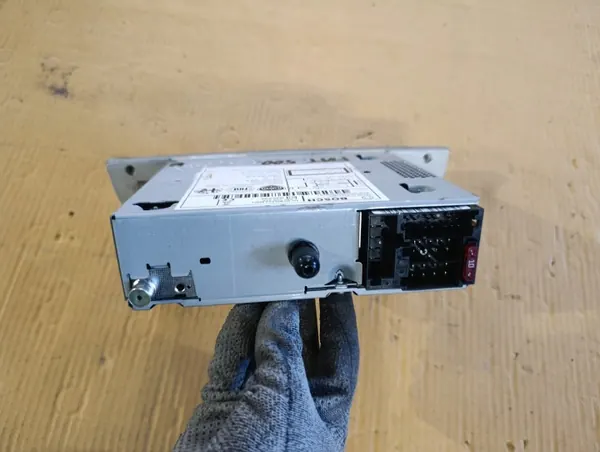 Radio Fiat 500 OEM 7355341820 - Unité OE d'occasion image 5