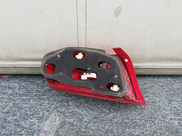 Luz Trasera Derecha Peugeot 407 Lift 08-11 OEM 6351.HP image 3