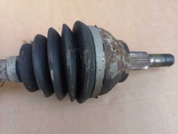 FORD KUGA MK2 13-16 Linker korte halfas OEM image 3