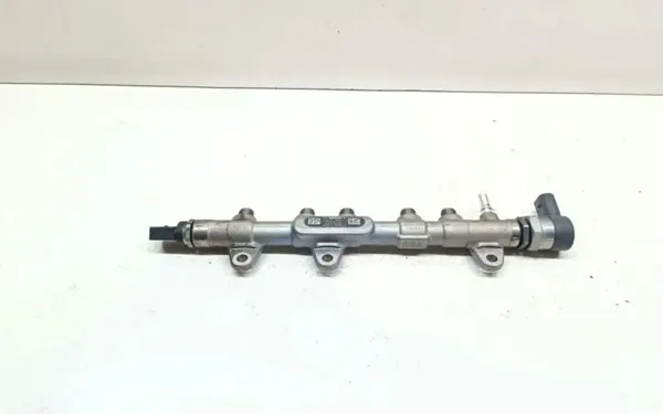 BMW 1-sarja F20 Diesel ruiskutuskaide OEM 0281002949 image 2