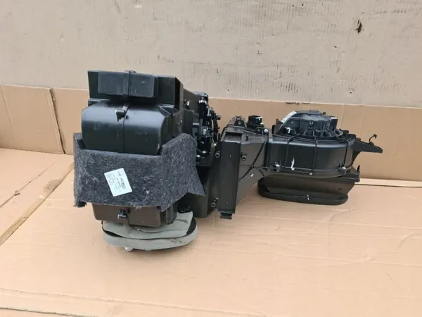 Lämmityspuhallin OEM 1S1819003Q Skoda Citigo image 7
