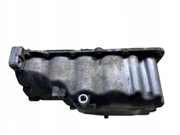 Cárter de aceite Kia OEM para motor 1.1 CRDI - Usado image 6