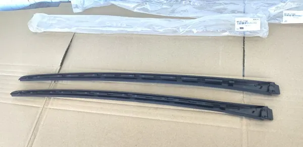 KIA PRO CEED III Garniture de fenêtre avant droite 86132-J7700 image 2