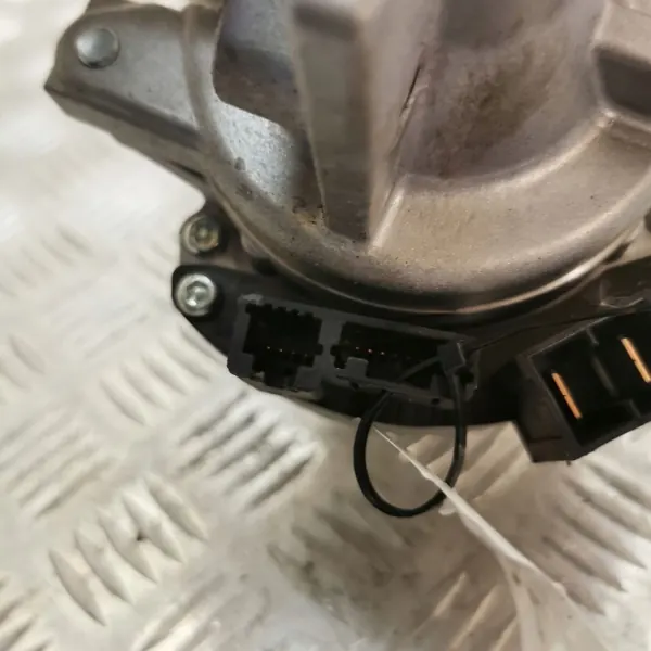 Mitsubishi OE Servopumpe OEM 8633A131 image 3